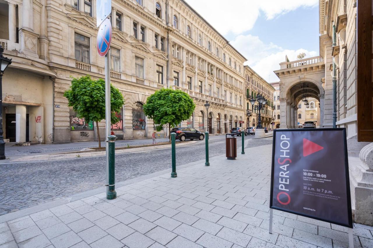 Centrum Opera Luxury Apartment With Free Garage Budapest Eksteriør bilde